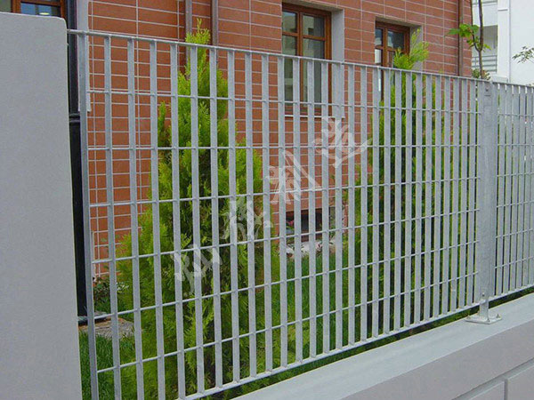 鋼格柵護欄圖片2