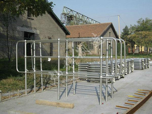 工業(yè)防護欄桿圖片3