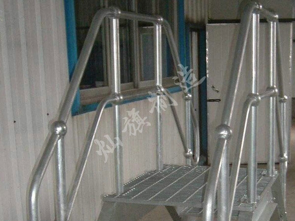 作業鋼梯欄桿圖片2